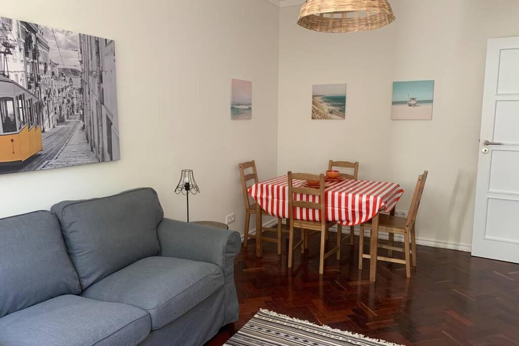 Casa Do Largo Sardinha - Very Central Apartment With Ac 리스본 외부 사진